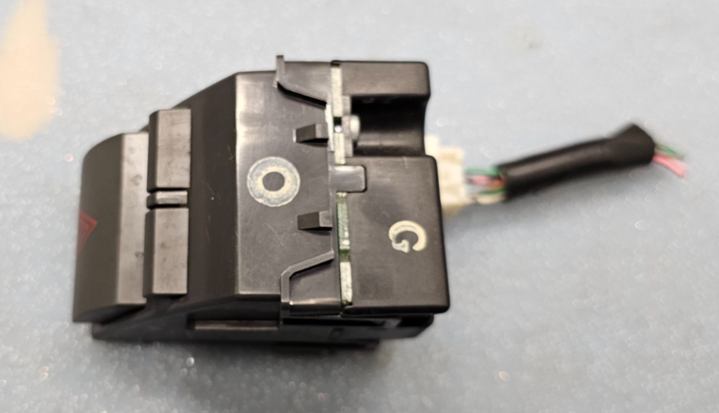🔥07-11 Camry Center Dash Emergency Hazard Light Warning Switch Assembly Black