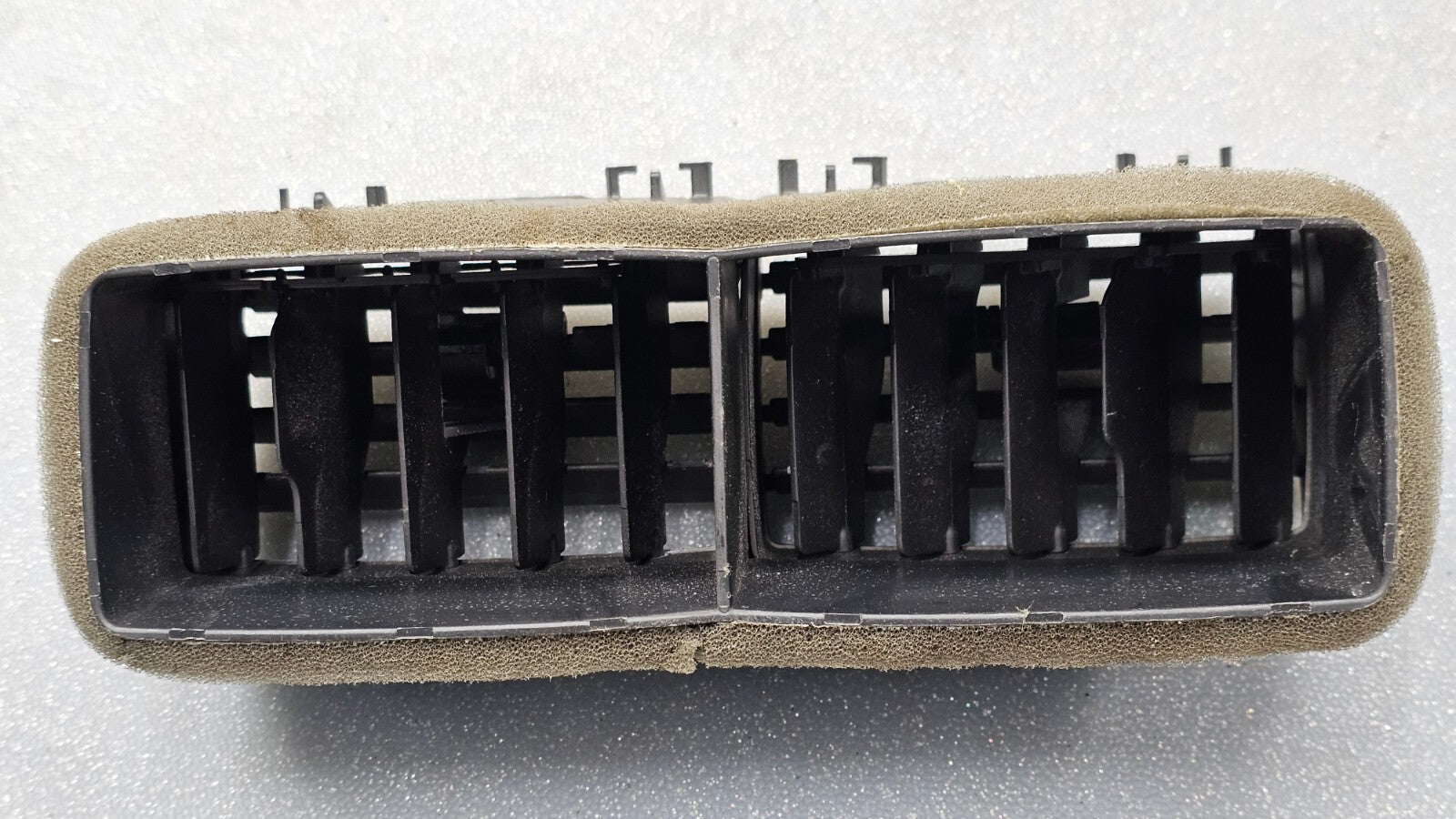 🔥06-10 Explorer Mountaineer Dash Center AC A/C Air Vent Heater Panel Bezel OEM
