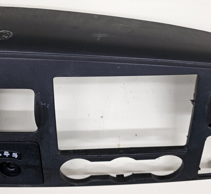 🔥05-07 Ford F250 Dash Instrument Cluster Speedometer Bezel Trim Panel Black C23