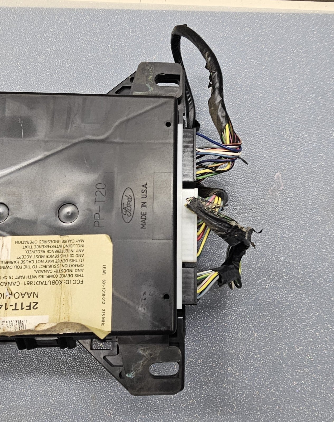 02-03 FORD TAURUS MERCURY SABLE FUSE BOX BCM GEM MODULE MULTIFUNCTION RELAY OEM