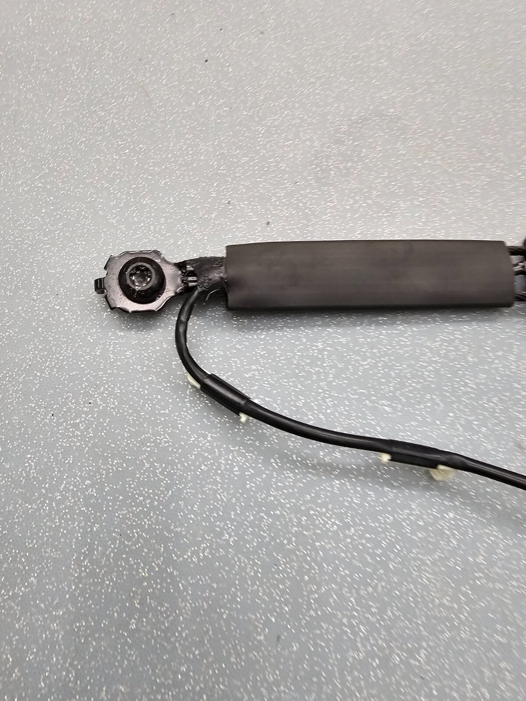 🔥2013-2016 Ford Fusion Front Left Driver Seat Belt Buckle Assembly Black OEM