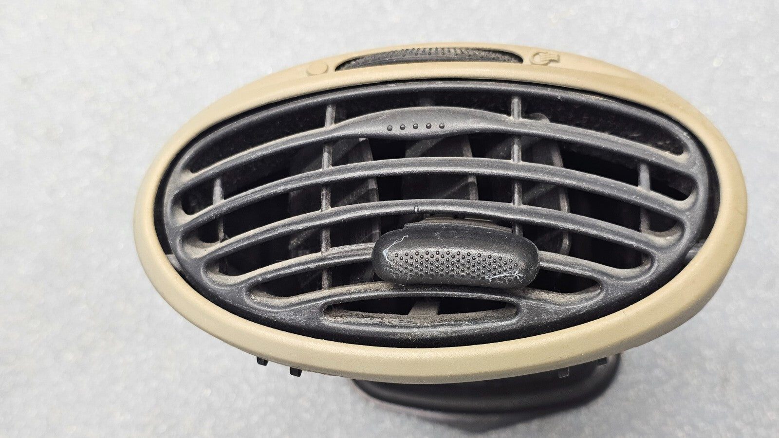 🔥00-04 FORD FOCUS Dash Left Driver Air Vent A/C AC Heater Panel Black/Tan