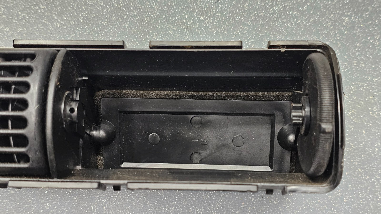 🔥95-10 Ford Ranger EXPLORER Dash  Center Air Vent Heater Conditioning Black