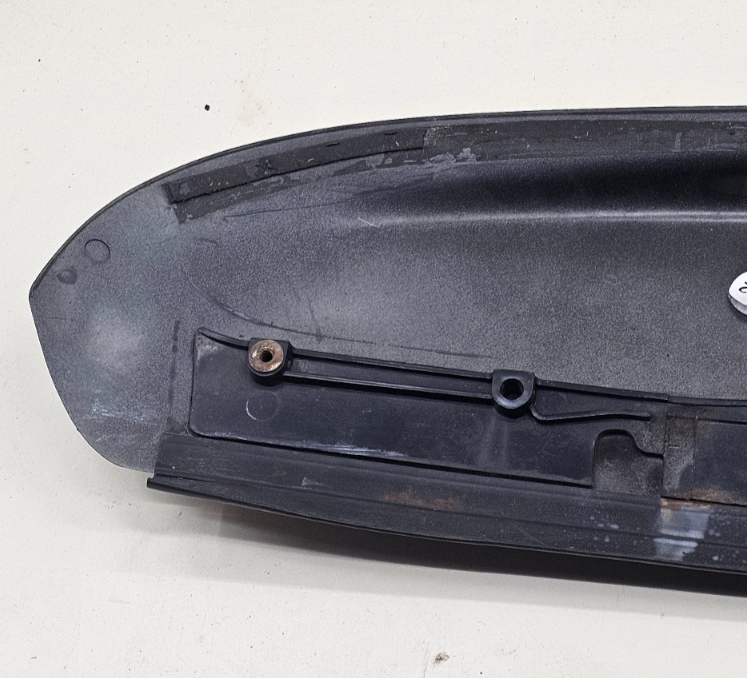 🔥2002-2009 Chevrolet Trailblazer Rear Hatch Spoiler Brake Light White OEM SP2
