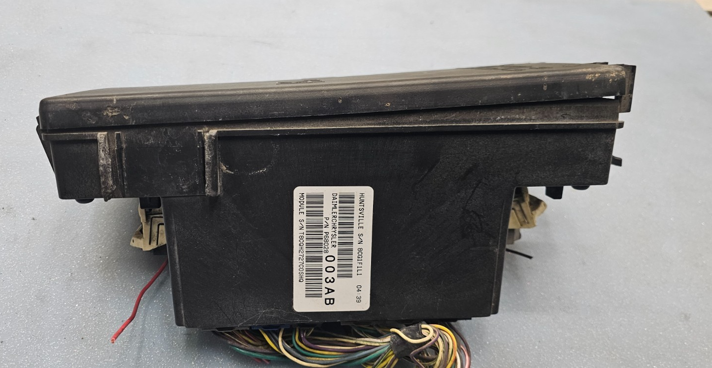 🔥08-09 DODGE RAM FUSE BOX RELAY TIPM TOTALLY INTEGRATED POWER MODULE ASSEMBLY