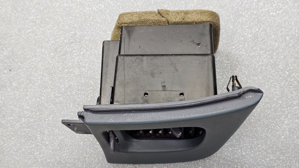 98-11 Grand Marquis Crown Victoria Dash Right Passenger AC Heater Air Vent Blue