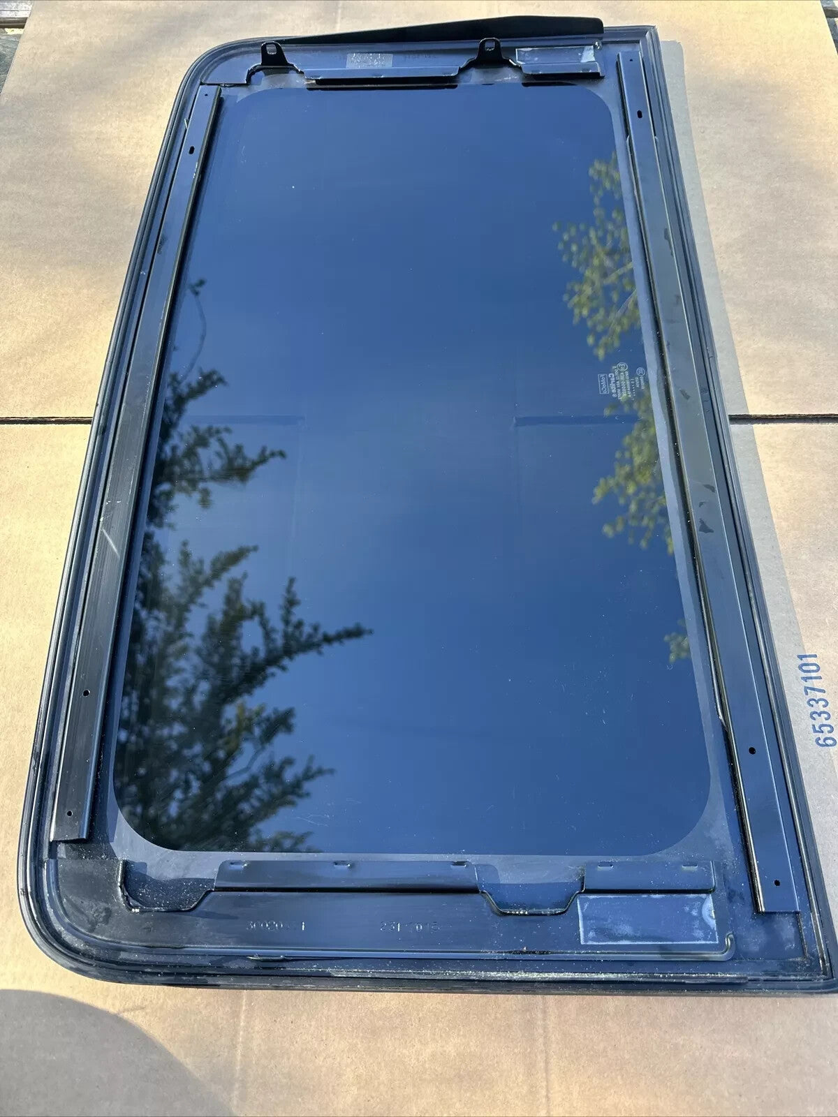 13-19 Ford Escape Front Sun Roof Sunroof Sliding Window Glass OEM