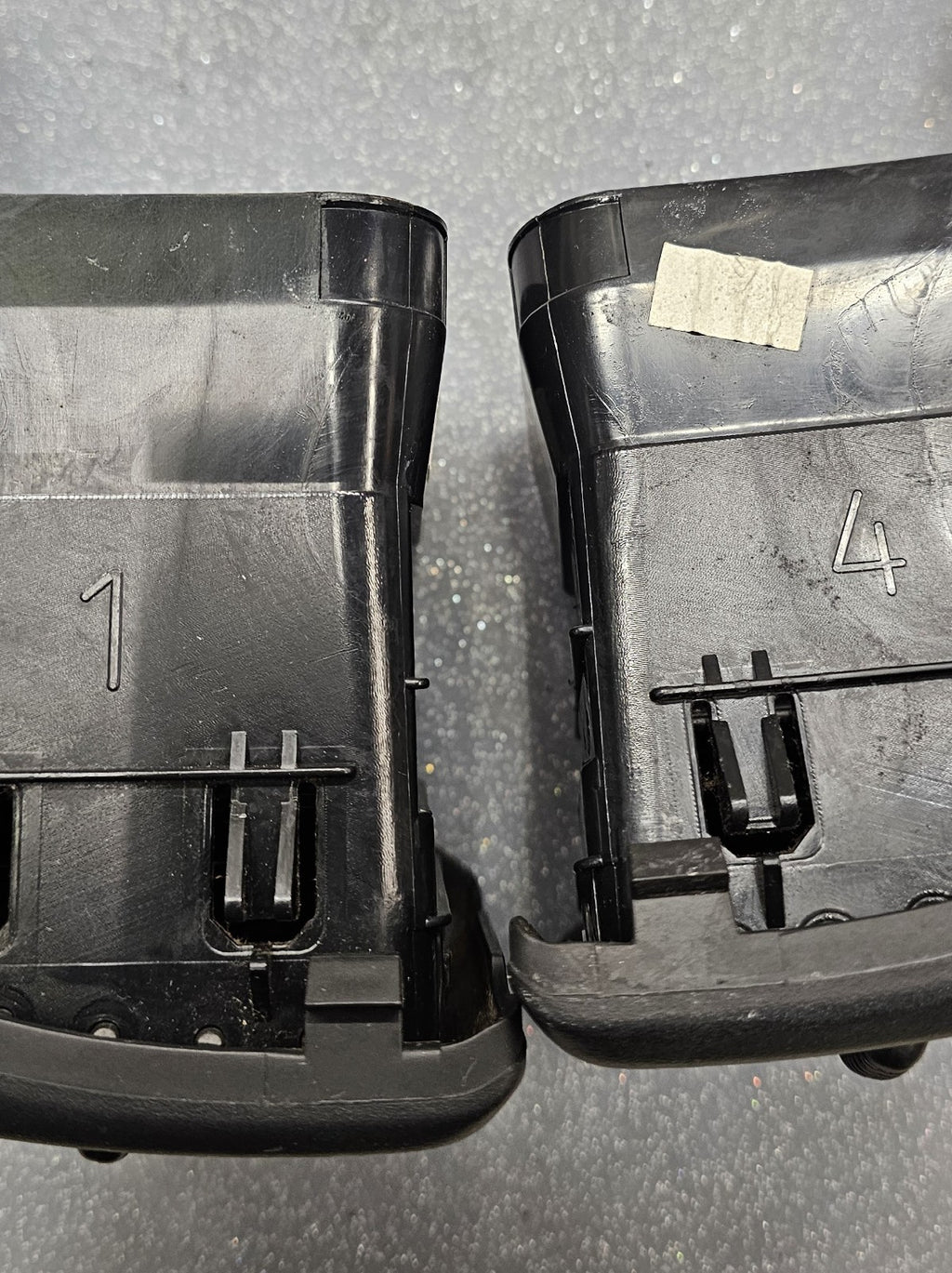 🔥2004-2012 Chevy Colorado GMC Canyon Dash Outer Air Vent RIGHT HAND  gray