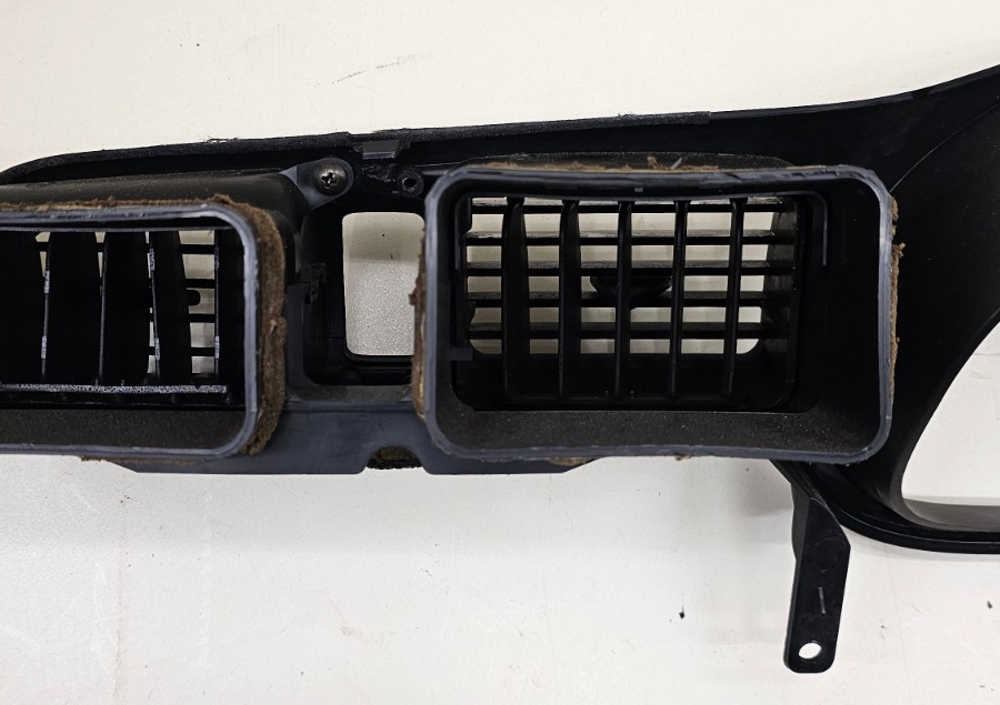🔥00-04 Legacy Outback Speedometer Instrument Cluster Dash Bezel Air Vent BLACK