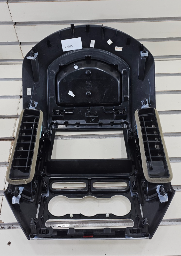 🔥2007-2010 Ford Edge Center Dash Bezel Radio Climate Control Vents BLACK