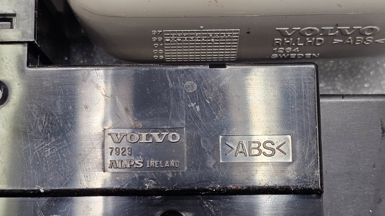 🔥99-14 VOLVO S60 S80 V70 XC90 Front Right Passenger Door Window Switch Tan OEM