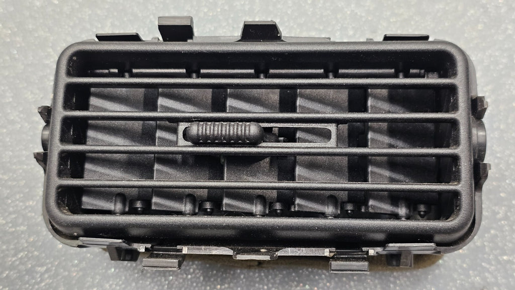 🔥 05-07 FORD FOCUS DASH Left Driver Air Vent AC A/C Vent Heater Panel Black