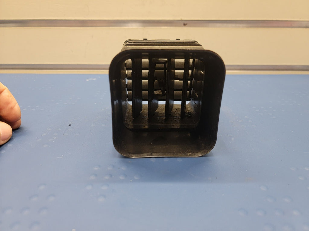 🔥2004-2012 Chevrolet Colorado GMC Canyon Dash Outer Air Vent A/C Heater Black