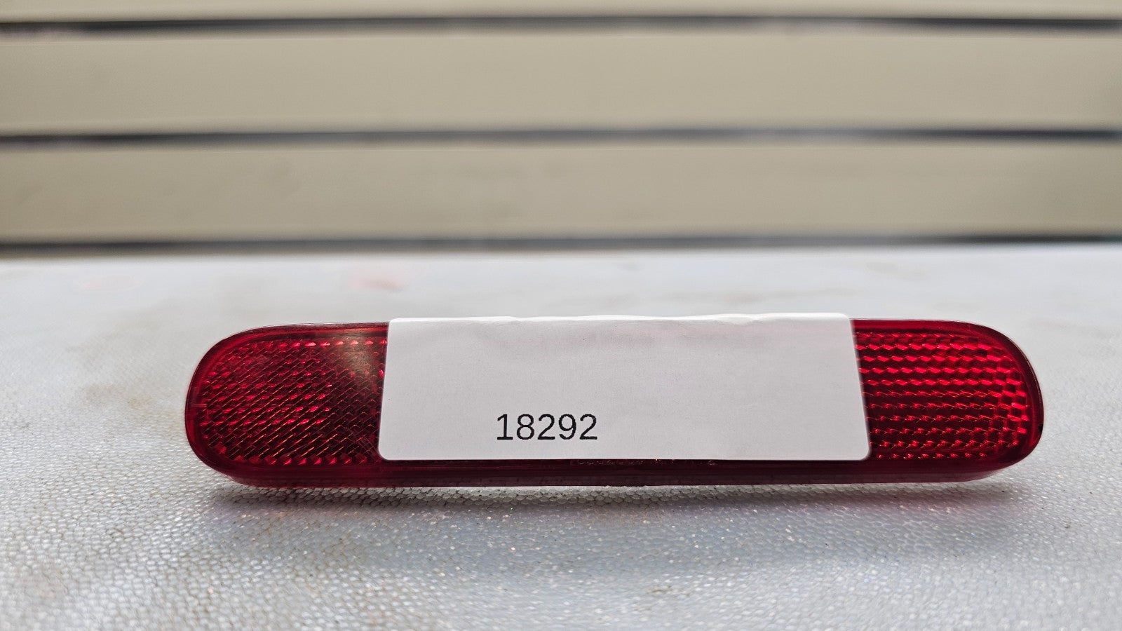 🔥06-11 CHEVROLET HHR REAR SIDE LH DRIVER MARKER LIGHT ASSEMBLY REFLECTOR BUMPER