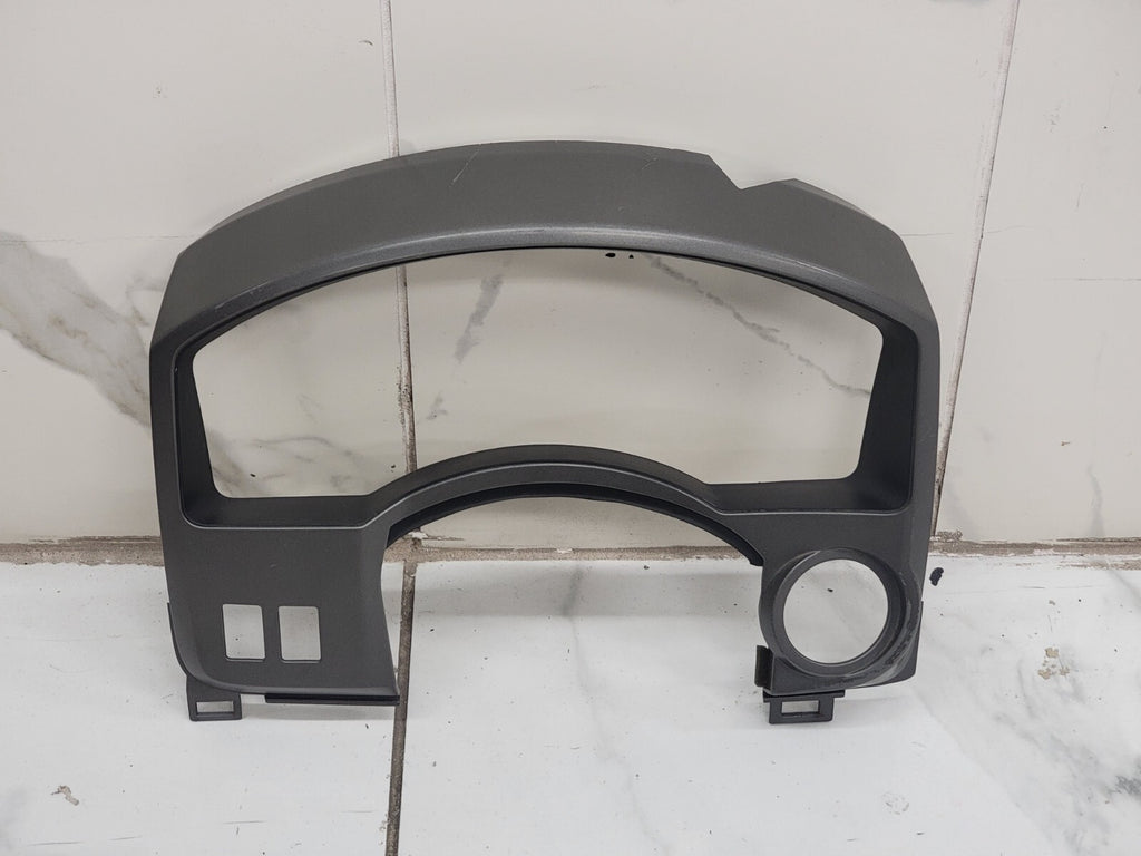 04-07 NISSAN TITAN ARMADA SPEEDOMETER CLUSTER GAUGE DASH BEZEL TRIM OEM GRAY C33
