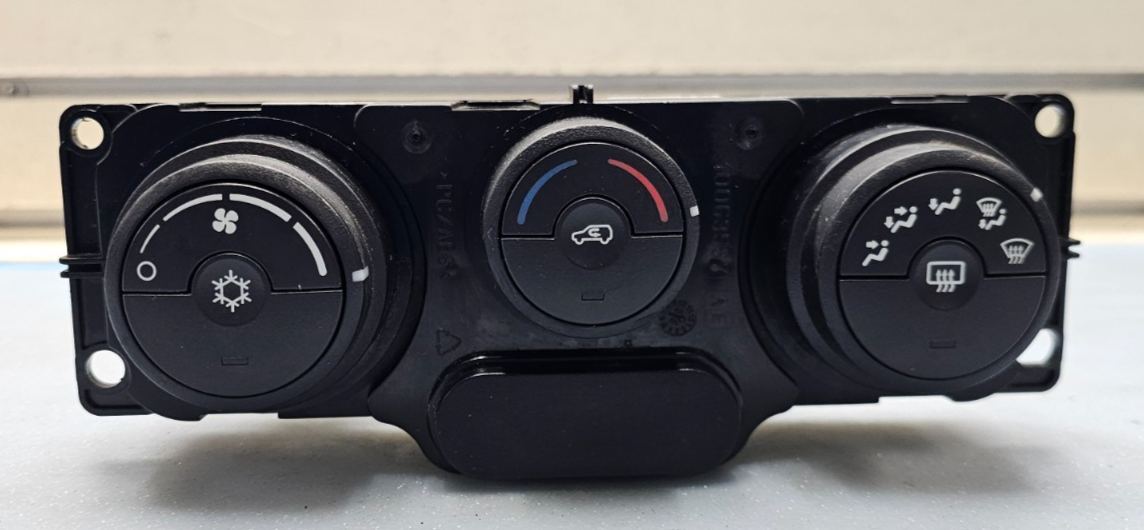 🔥2006 Equinox Dash AC A/C Heater Temperature Climate HVAC Control Black OEM