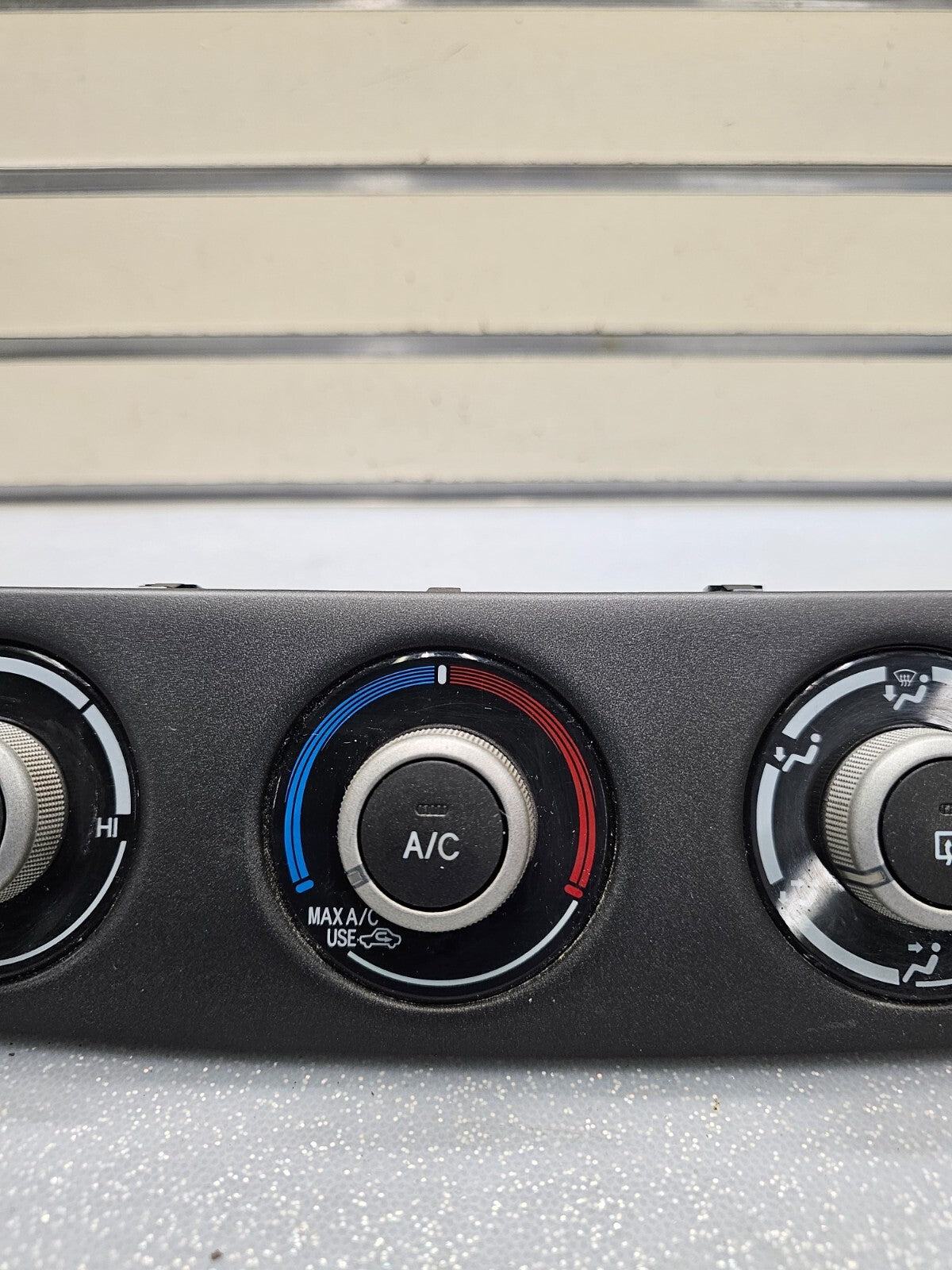 02-06 TOYOTA CAMRY Front Dash A/C Temperature Heater Climate Control Panel Unit