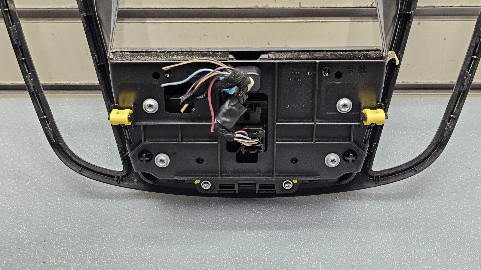 🔥2013-2016 FORD ESCAPE  DASH FM RADIO STEREO DISPLAY BEZEL BLACK OEM