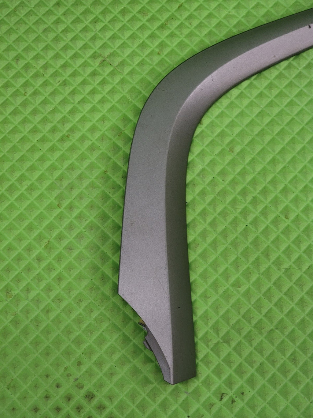 🔥2009-2013 Toyota Corolla Shifter Bezel Trim Molding LEFT side OEM silver