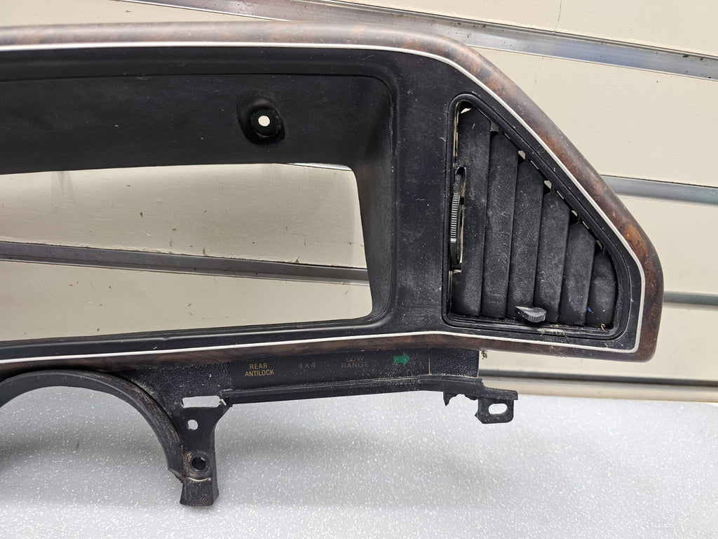 87-91 Ford F150 BRONCO Dash Instrument Cluster Bezel Speedo Gauge Trim Wood C11