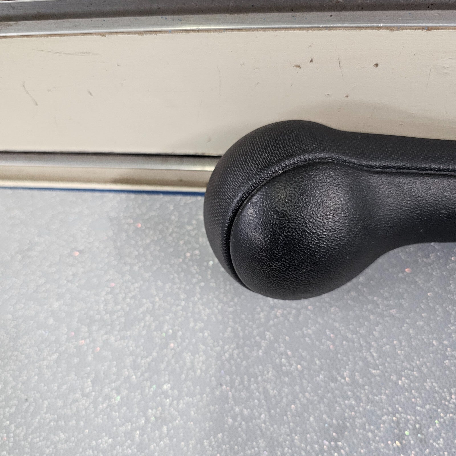 🔥04-08 Mitsubishi Endeavor Center Floor AUTOMATIC Shifter Knob Handle Lever OEM