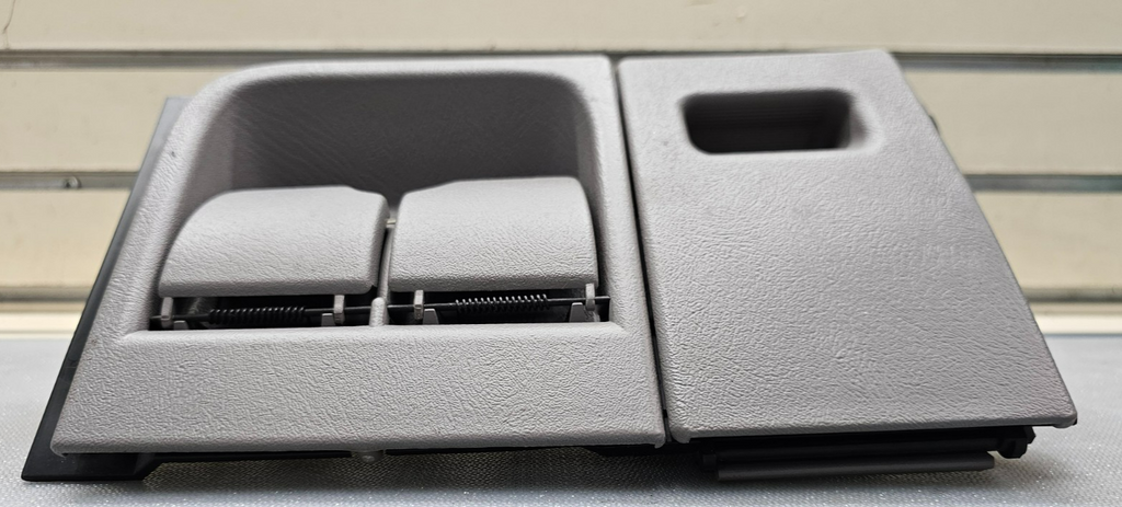🔥95-98 CHEVY GMC SILVERADO YUKON TAHOE C/K Lighter Port Ashtray Ash Tray Gray