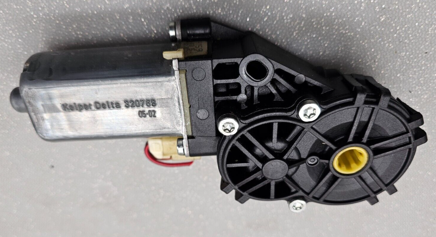 04-15 Titan Armada Left driver seat adjustment motor Recline Regulator Assembly