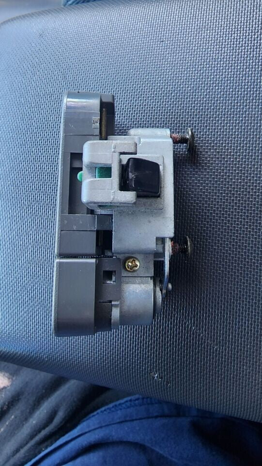 03-08 HONDA Element 97-06 CR-V 95-04 ODYSSEY Glovebox Latch Lock Handle GREY