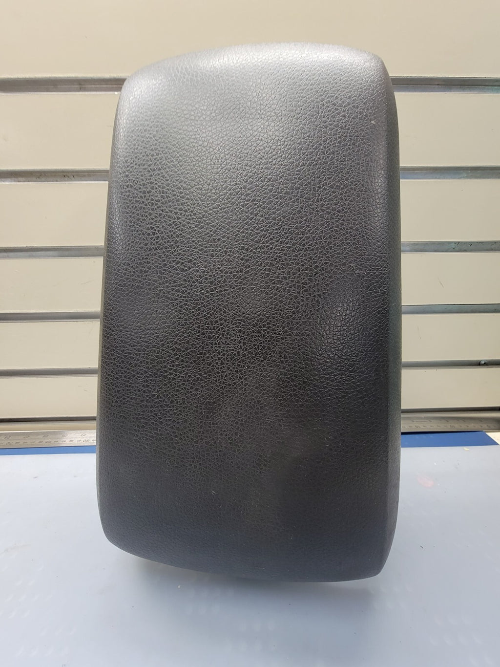 🔥2007-2010 Ford Edge Center Console Lid Leather Arm rest Assembly OEM Black
