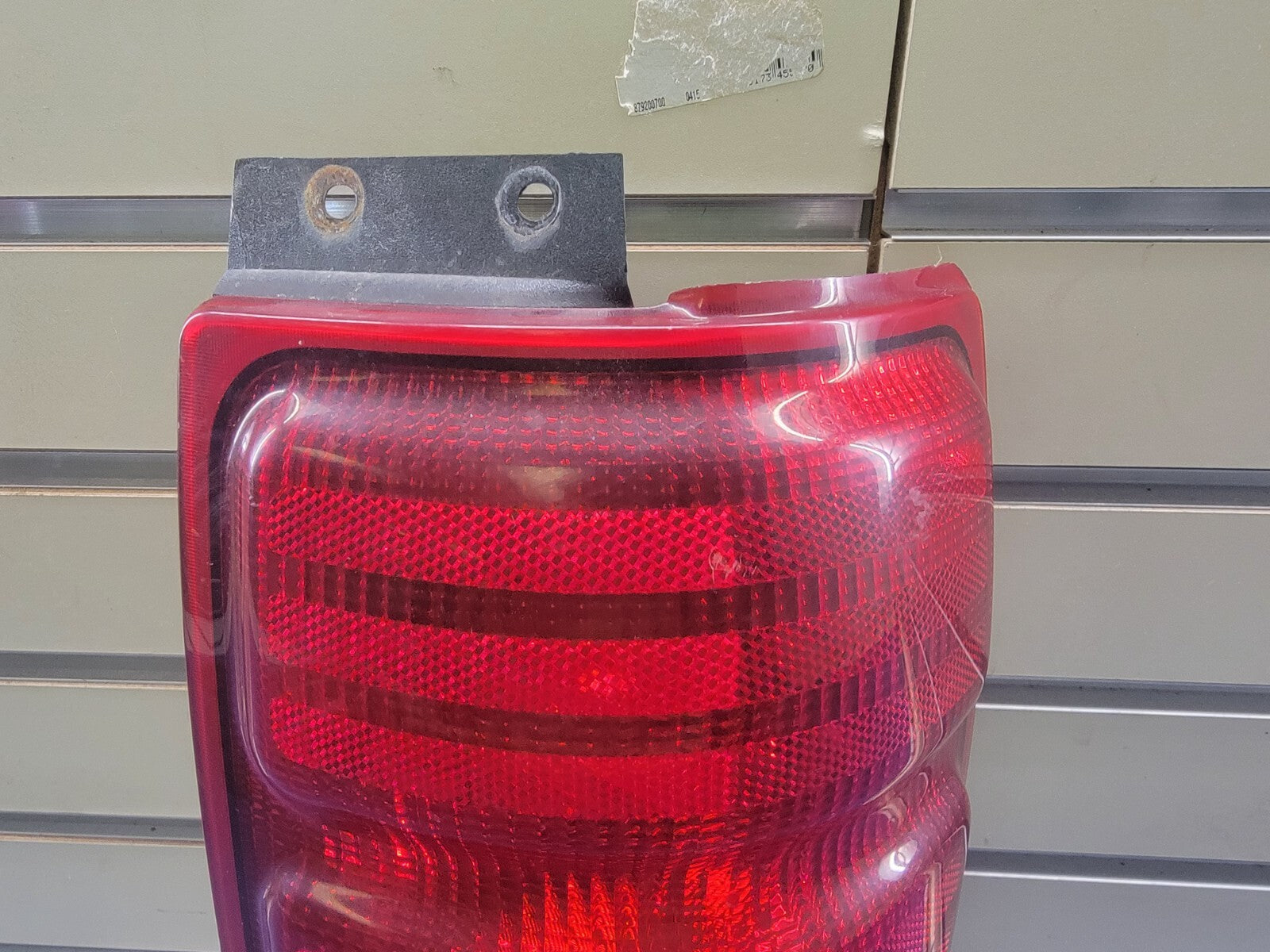 🔥1997-2002 Ford Expedition Tail Light Lamp Right Passenger Side Assembly Chrome