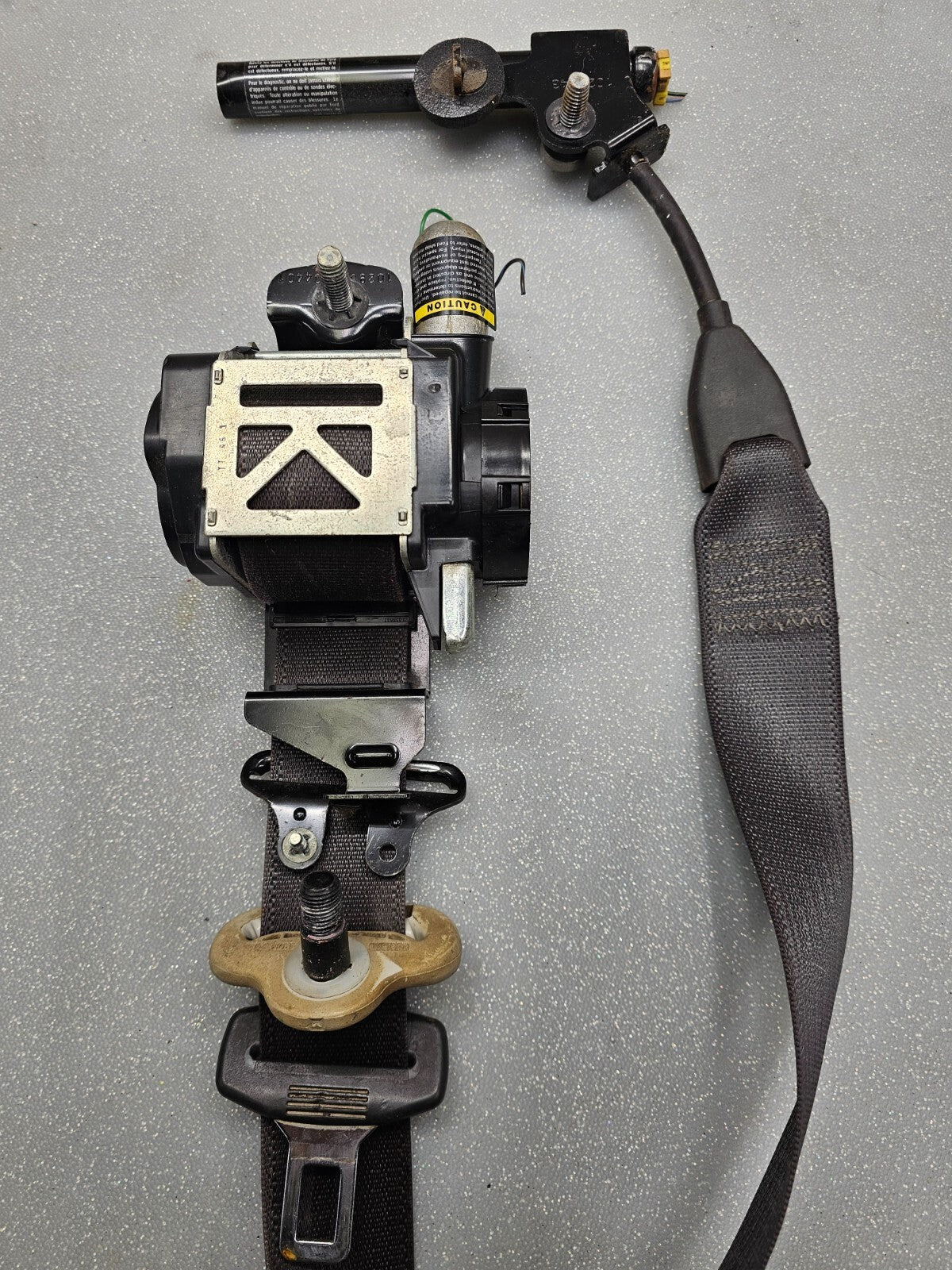 🔥2013-2016 Ford Fusion S SE Left Driver Seat Belt Retractor Assembly Black OEM
