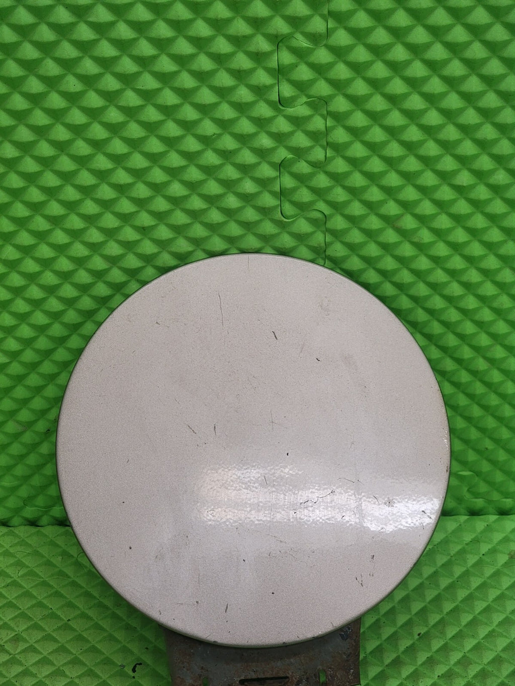 🔥99-06 Chevrolet Tahoe Silverado GMC Gas Tank Fuel Filler Door Indigo SILVER