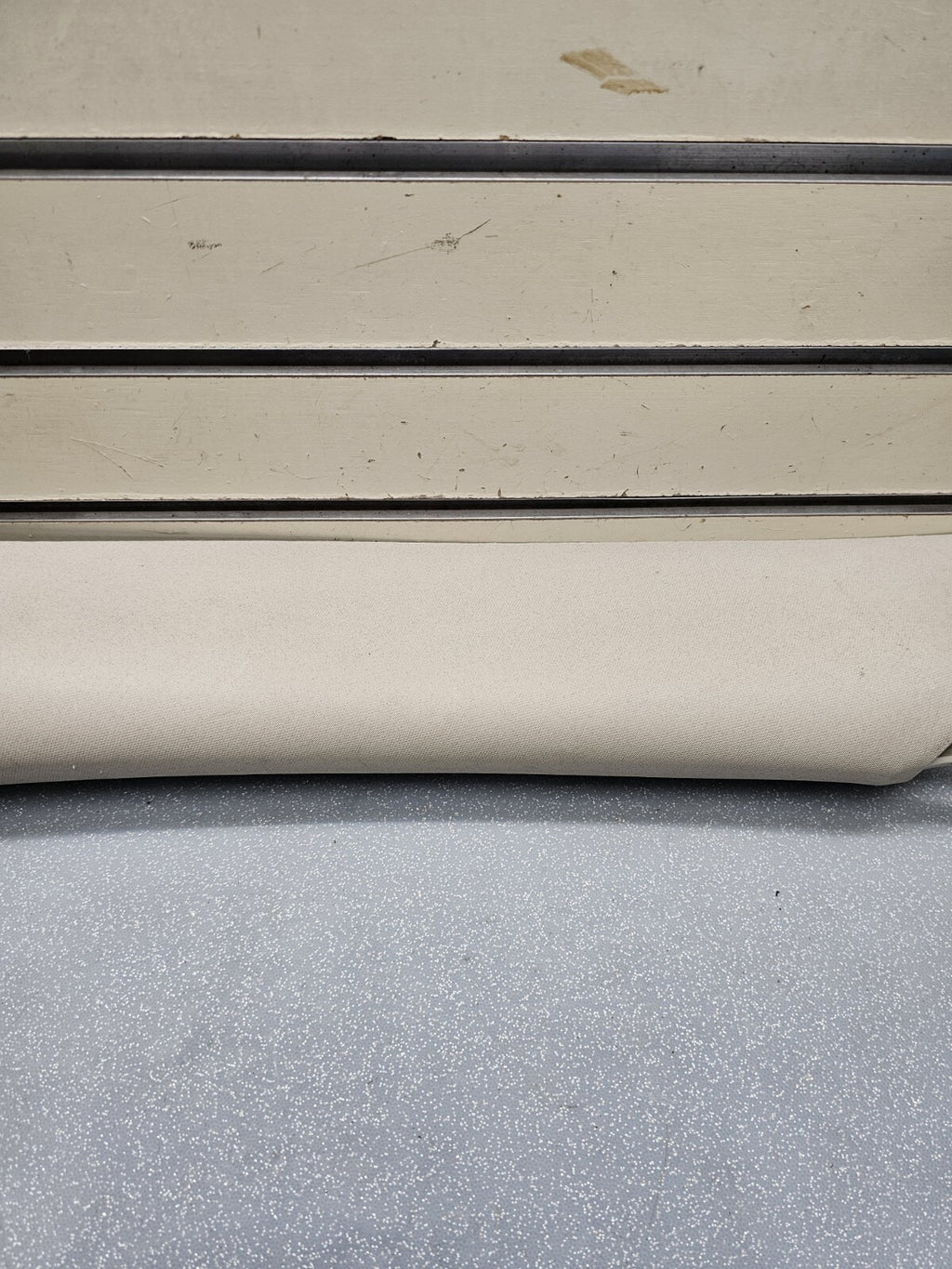 🔥07-13 Silverado Sierra A Pillar Roof Molding LEFT Driver Light GRAY P2