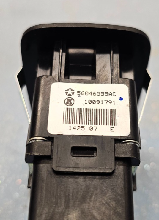 🔥 09-11 Dodge Journey REAR RIGHT / LEFT DOOR WINDOW CONTROL SWITCH OEM