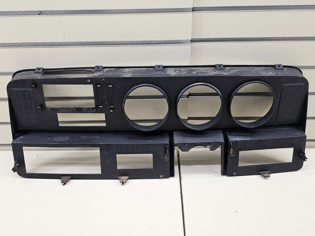 81-93 DODGE RAM RAMCHARGER DASH INSTRUMENT CLUSTER SPEEDOMETER BEZEL TRIM BLACK