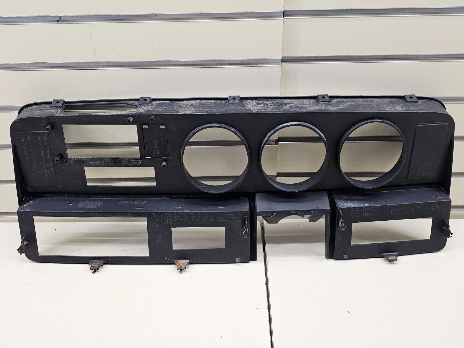 81-93 DODGE RAM RAMCHARGER DASH INSTRUMENT CLUSTER SPEEDOMETER BEZEL TRIM BLACK