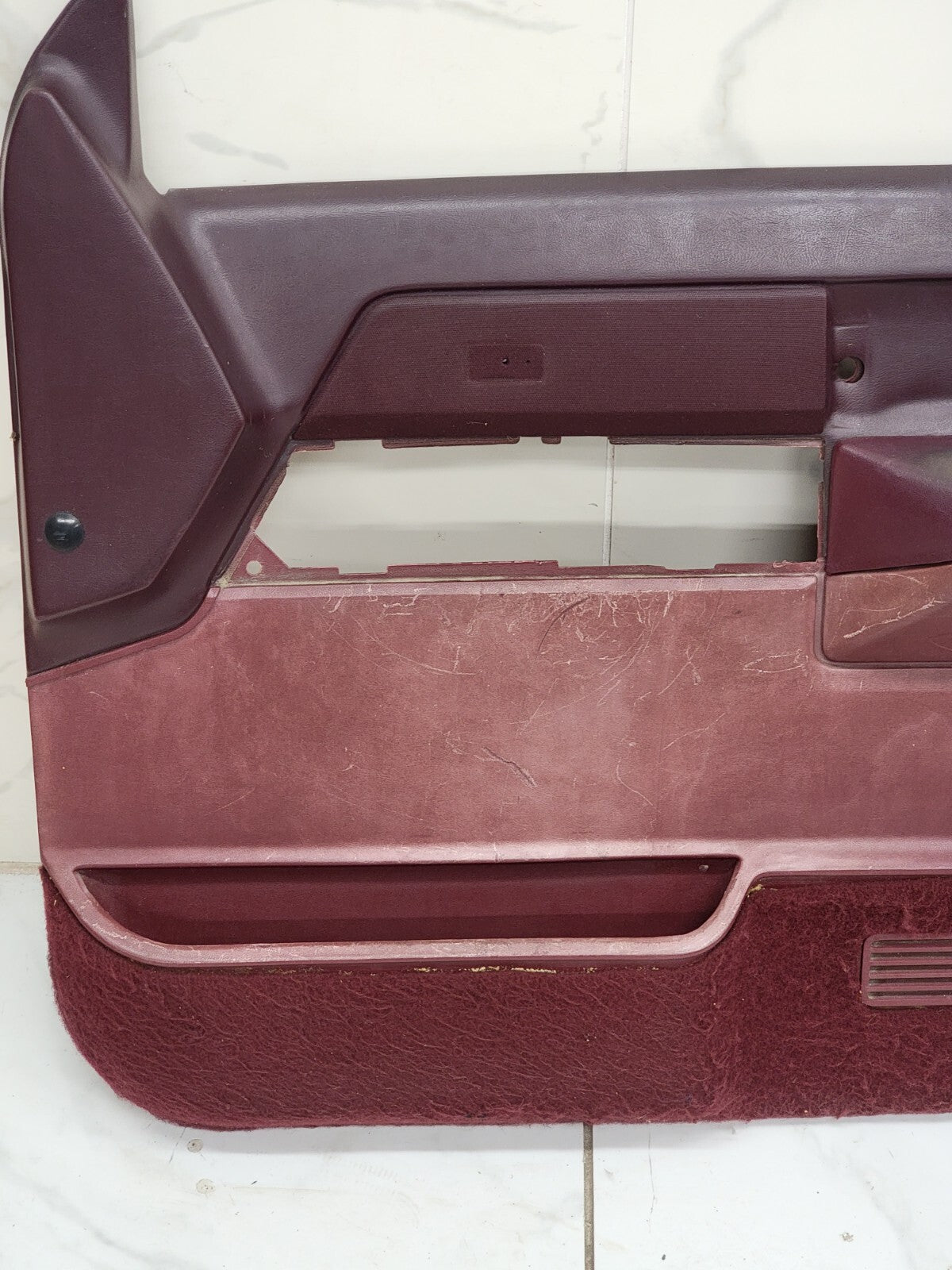 🔥88-94 CHEVY GMC C/K Suburban DOOR PANEL Front right passenger w/Auto Maroon D1