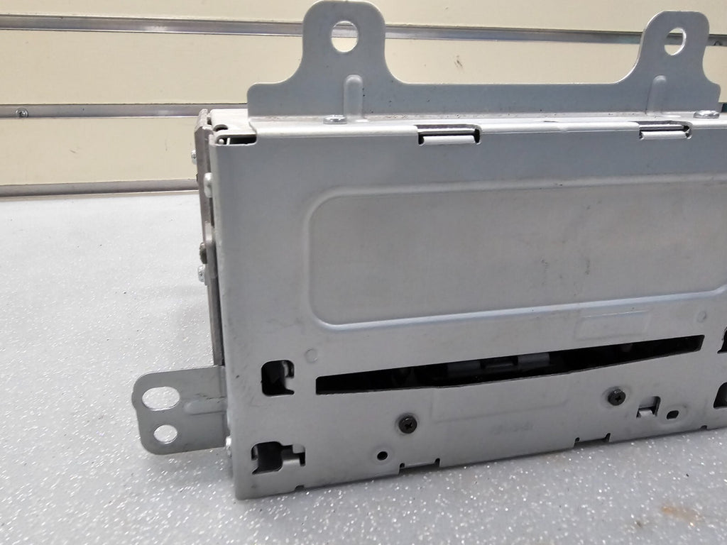 🔥2013-2015 Chevrolet Equinox Camaro Cruze AM FM XM Radio mp3 CD Player