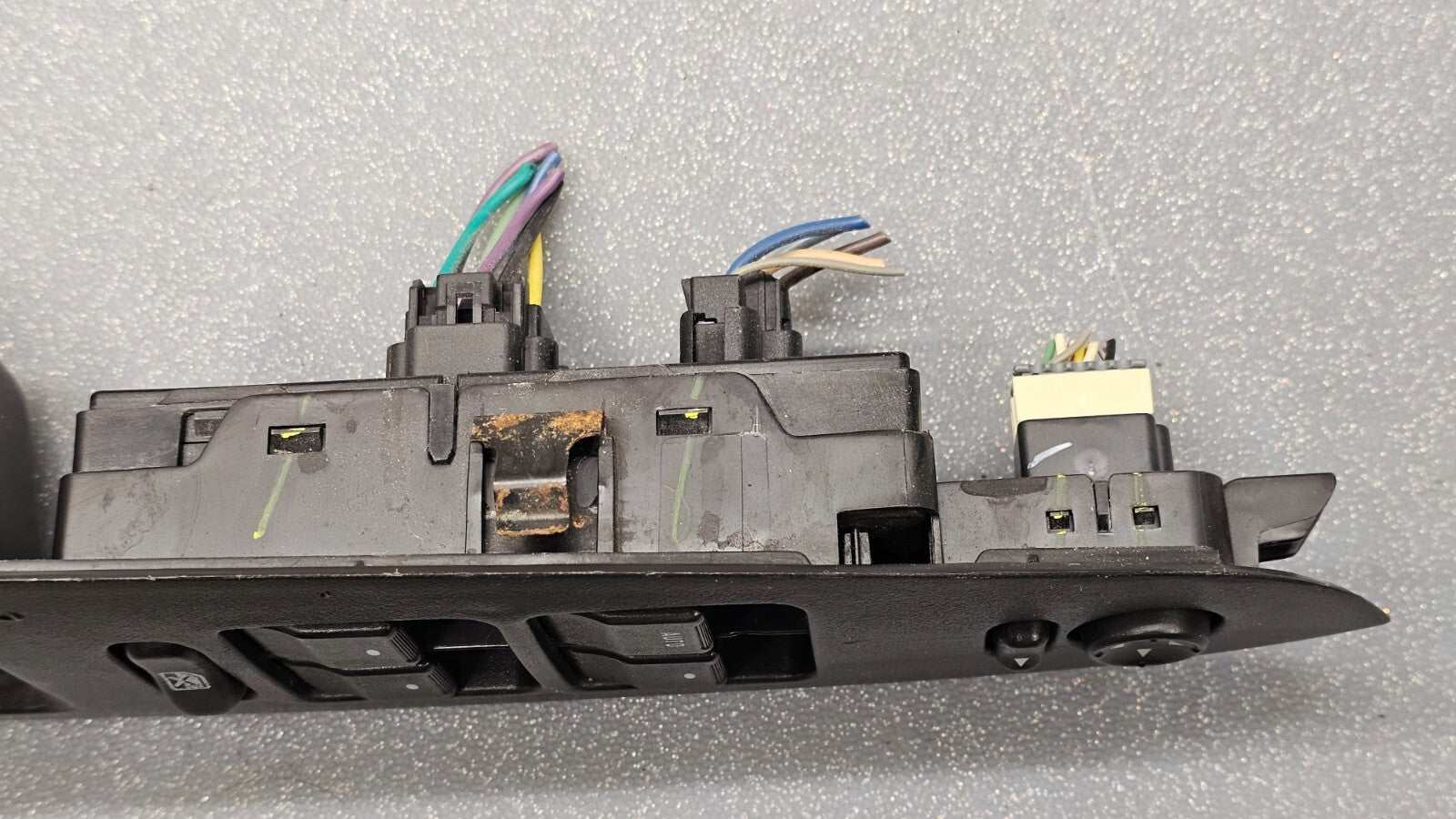 🔥06-08 CHEVY IMPALA LEFT DRIVER MASTER POWER WINDOW SWITCH BEZEL ASSEMBLY BLACK