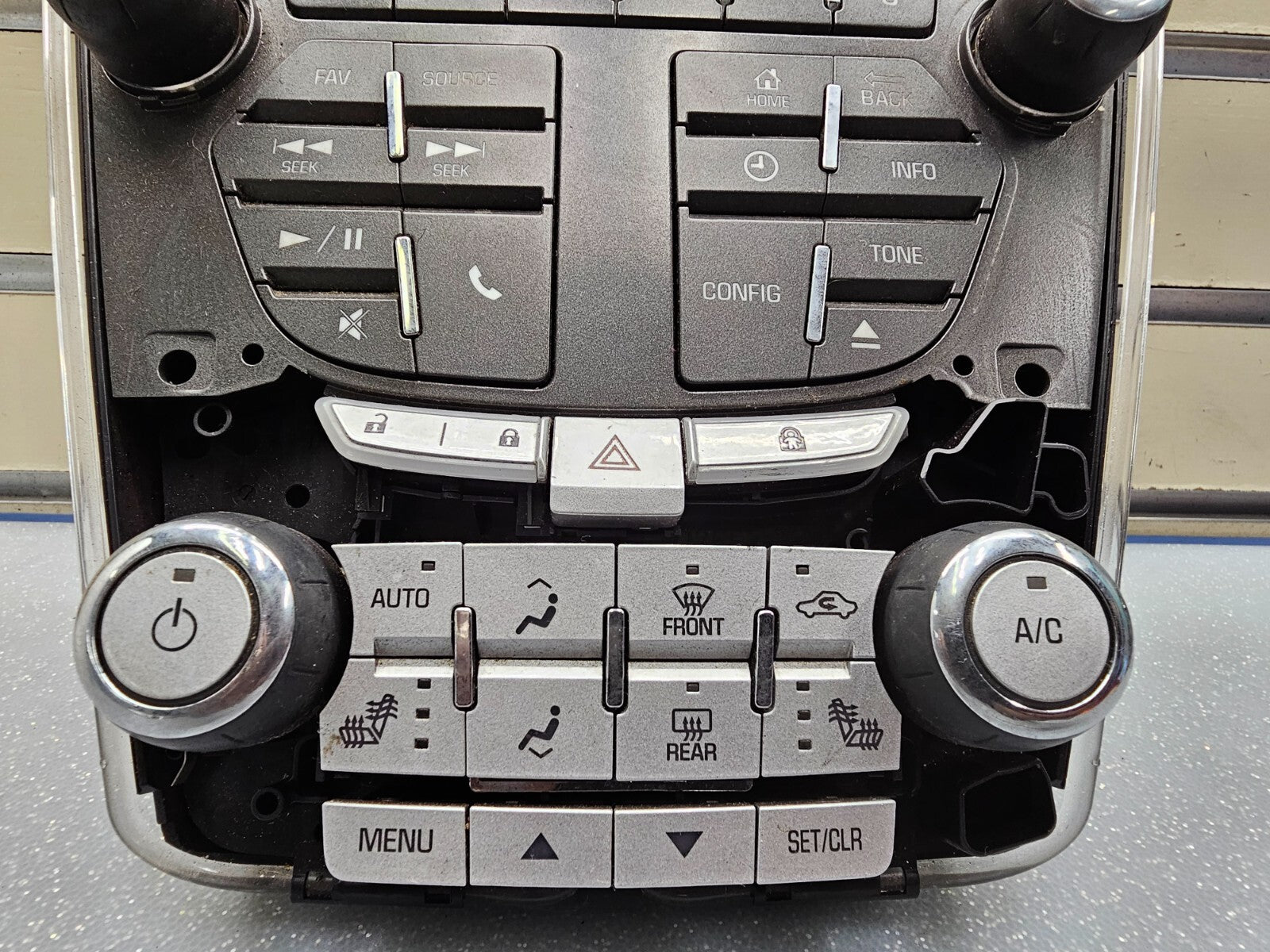 🔥12-15 Equinox Terrain Dash AM FM Radio Stereo Climate Control Trim Panel Bezel