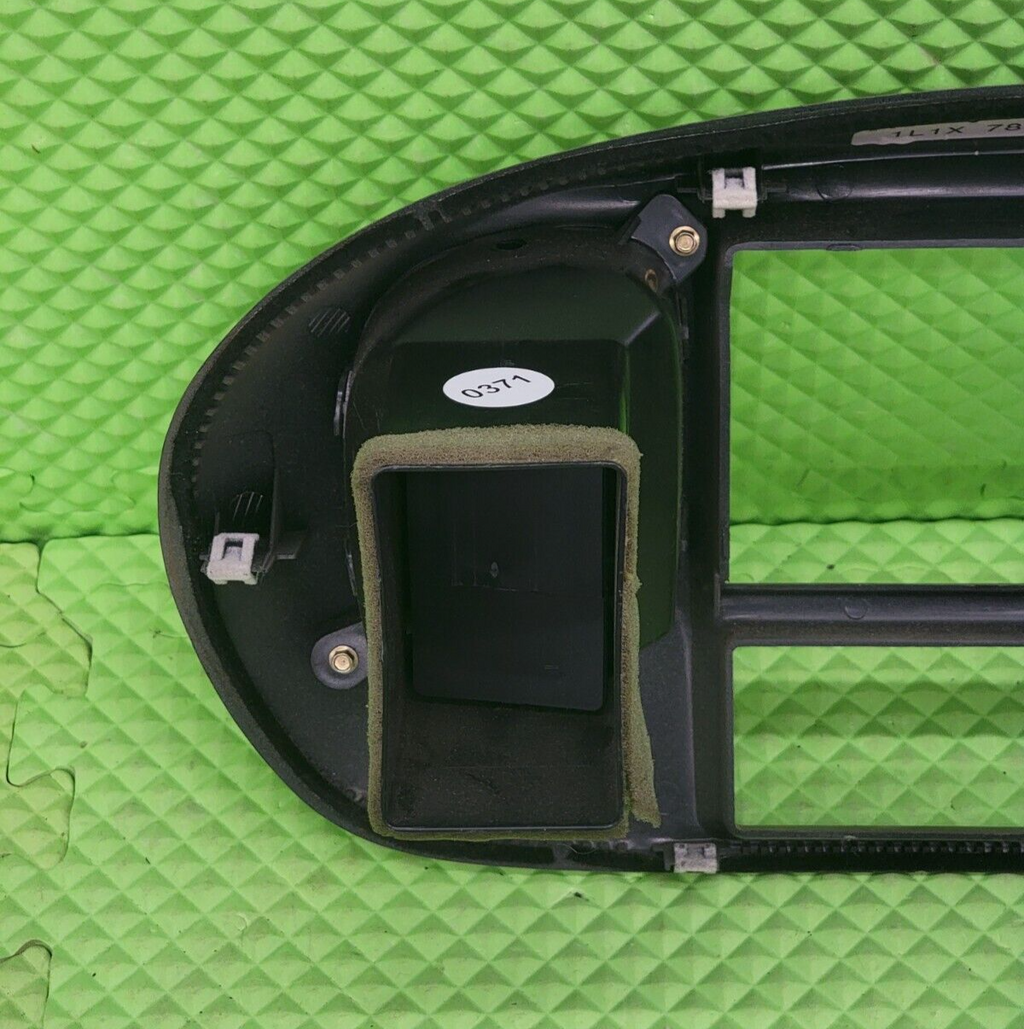 🔥97-03 Ford F150 Center Dash Radio Climate BEZEL TRIM Panel Line A4WD Lt Tan B1
