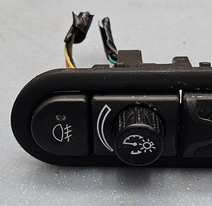 05-10 PONTIAC G6 Left Brake Pedal Height Adjustment Fog Light Dash Dimmer Switch