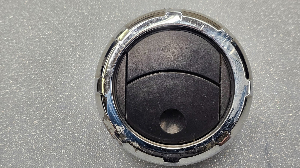 04-08 Ford F150 Dash Left Driver/Right Passenger AC Air Vent Heater Panel Black