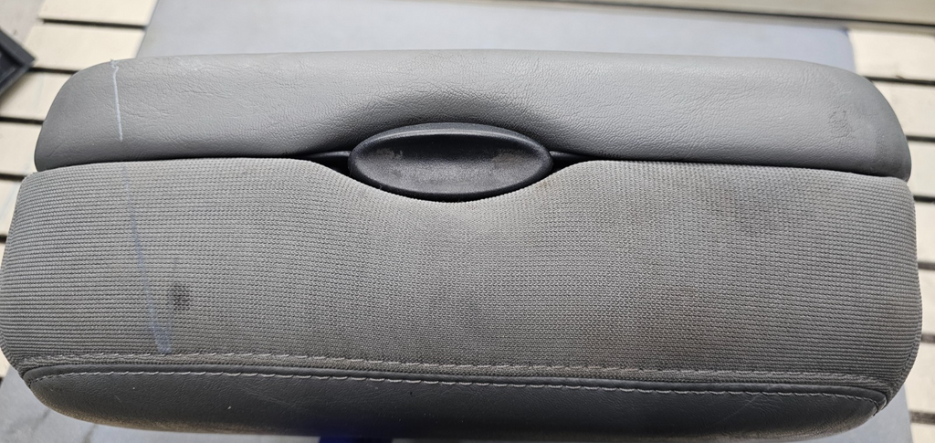 🔥02-08 Dodge RAM Center Console Jump Seat ARMREST Lid Leather/Cloth Gray JS7