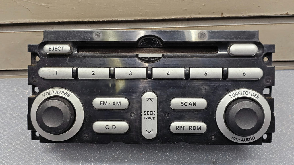 06-08 Mitsubishi ENDEAVOR Dash AM FM Radio CD Player Control Stereo Assembly OEM