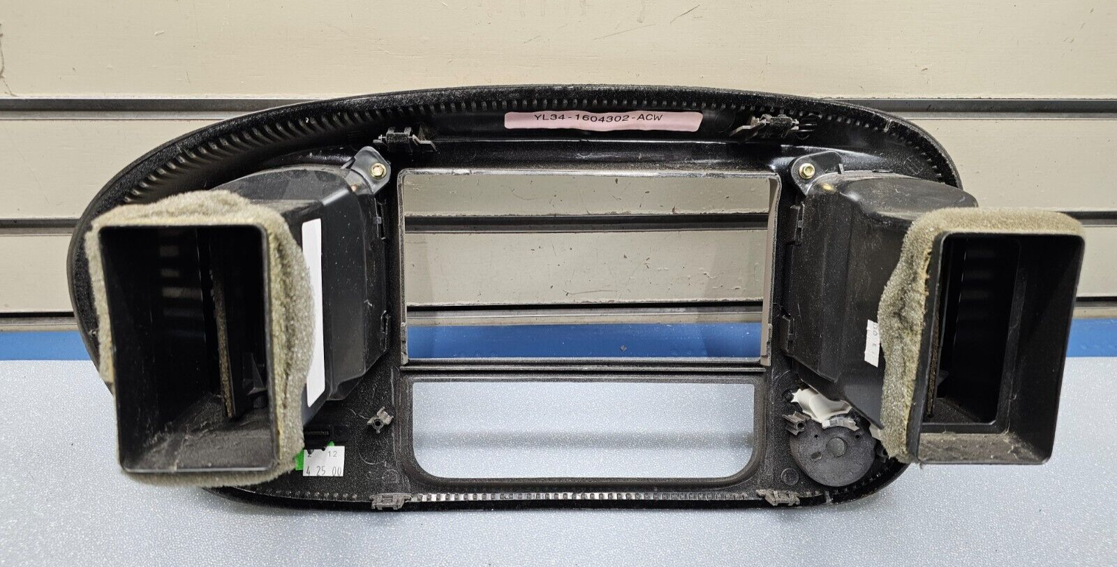 🔥97-03 Ford F150 Center Dash Radio Climate Trim Stereo BEZEL Panel Line TAN