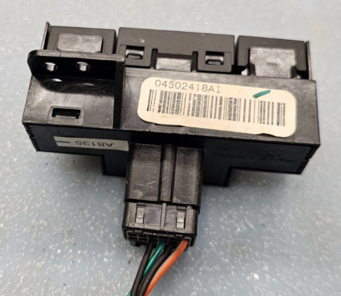 🔥05-10 Chrysler 300 Grand Caravan Hazard Warning Light Control Switch Black OEM