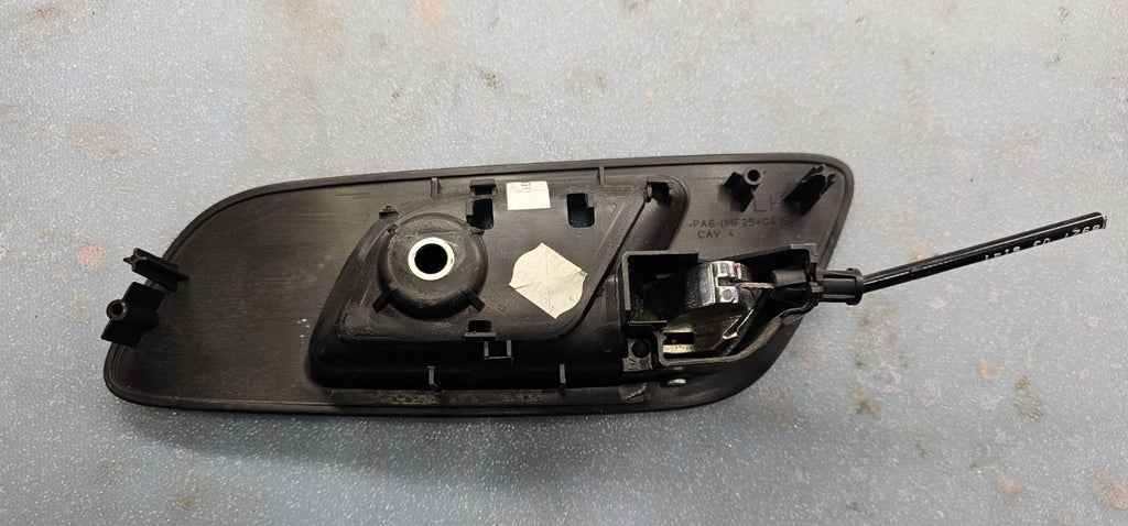 🔥07-14 GM Tahoe Sierra Silverado Left Driver Front Interior Door Handle Black