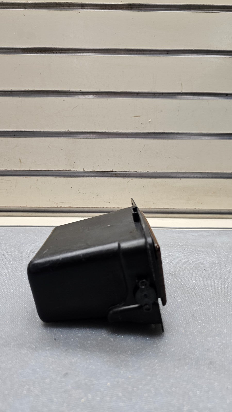 🔥03-06 Cadillac Escalade Center Dash Woodgrain Bin Cubby OEM