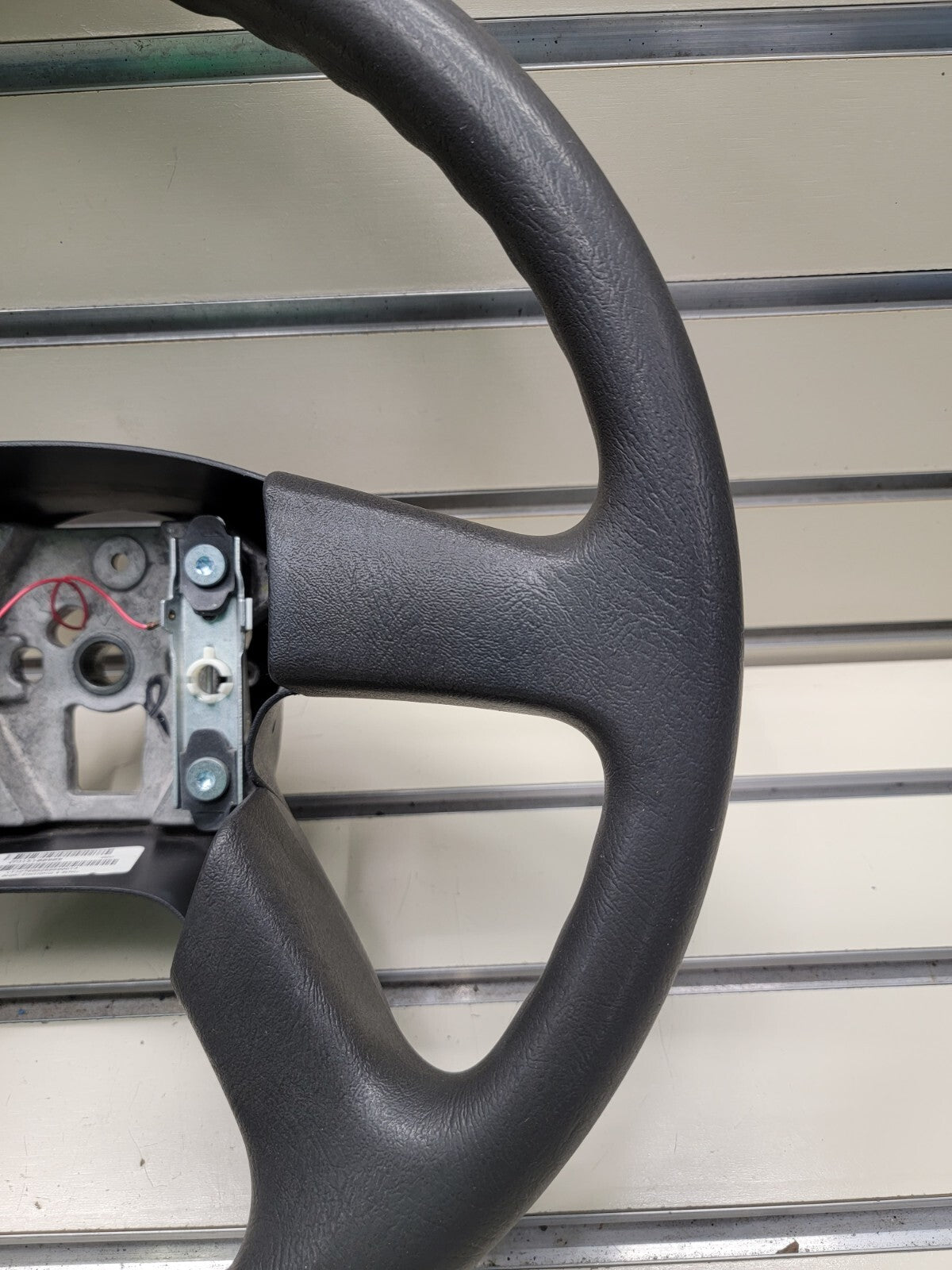 🔥03-06 SILVERADO SIERRA YUKON TAHOE SUBURBAN STEERING WHEEL LEATHER BLACK
